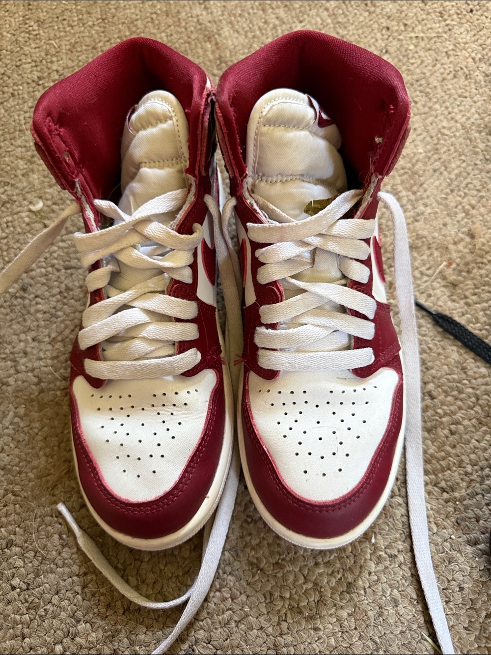 Nike Kids High-Top Sneakers in White and Red